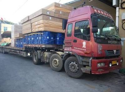 三水平板車隊 高效裝卸搬運的專業(yè)團隊